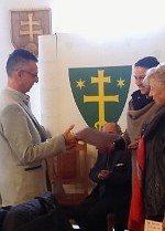 Sála žilinskej radnice - prevzatie ocenenia riaditeľom ZŠ Mgr. Dušanom Kapustíkom